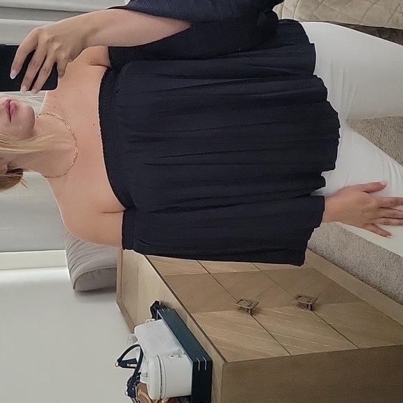 Off-Shoulder Navy Pleated Top - Picture 1 of 7